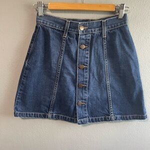 Nasty Gal button front denim mini skirt. Size 26